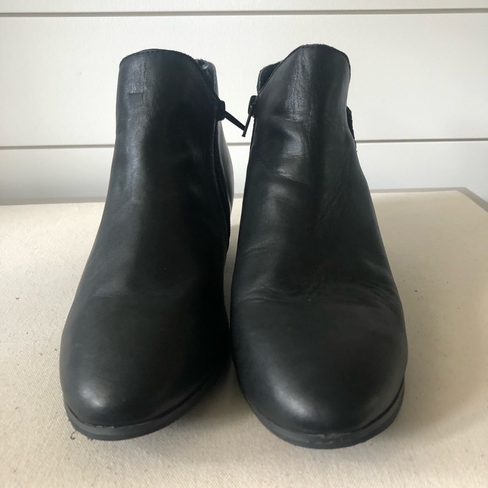 Jack Rogers size 9.5